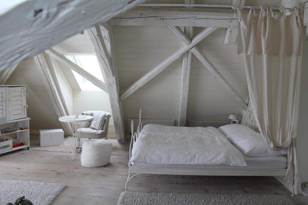 Bed And Breakfast Gantrisch Cottage Ferienzimmer Rueggisberg Room photo